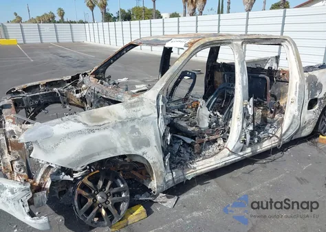 2019 Chevrolet Silverado 1500 Lt из США, поврежденный, VIN 3GCPWCED5KG281558